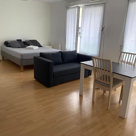 Grand Studio De 37M Carres - Rer Laplace Et Maison Des Examens A 5 Minutes A Pied Arcueil Extérieur photo