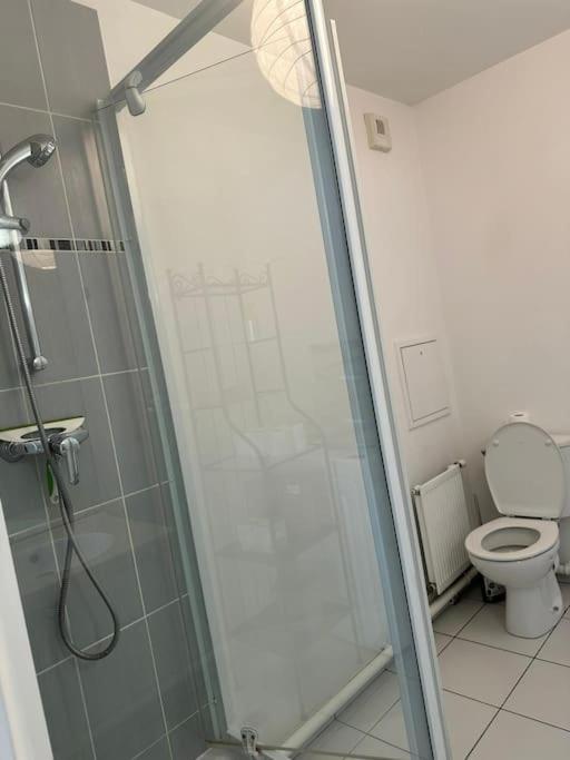 Grand Studio De 37M Carres - Rer Laplace Et Maison Des Examens A 5 Minutes A Pied Arcueil Extérieur photo